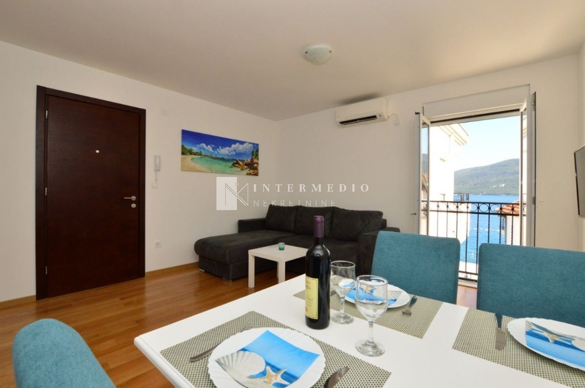 Однокомнатная квартира для долгосрочной аренды в Дженовичах – 45 м², рядом с морем